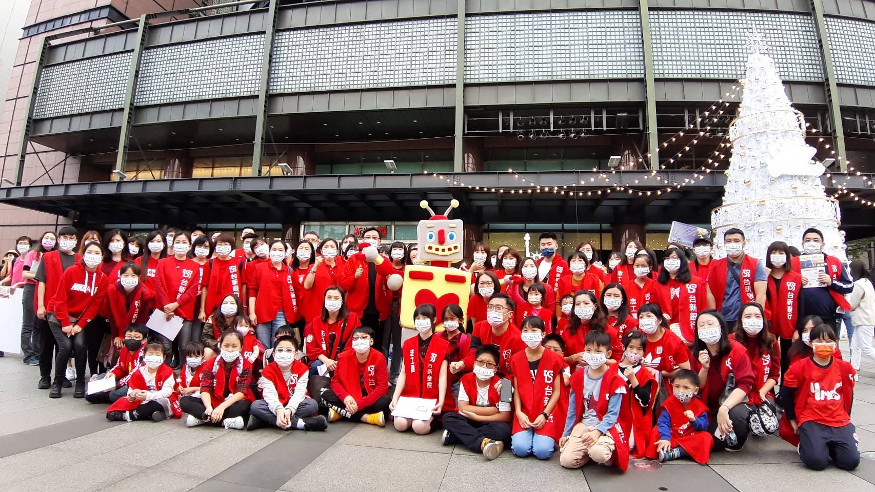20211202_第12屆「您的一票，決定愛的力量」票選結果揭曉  票數破百萬 投票人創12年新高_新聞圖片